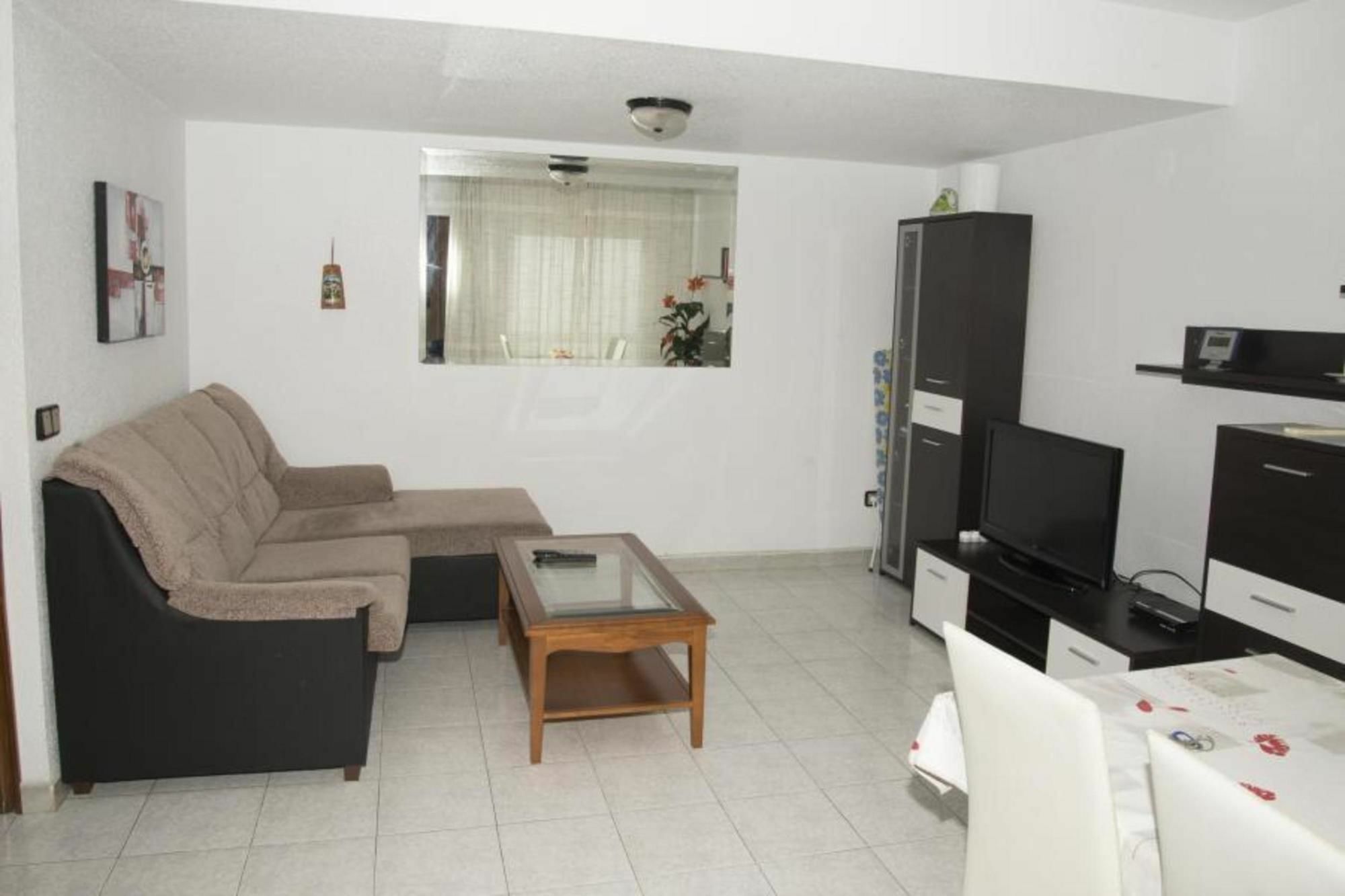 Apartment In Benidorm, Alicante 103115 By Mo *